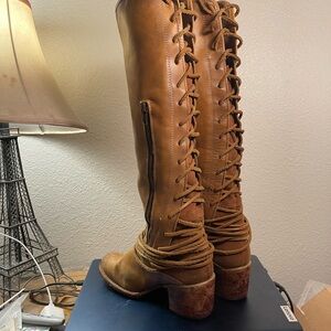 Freebird by Steven Coal Lace Up Boots 100% Leather Size 8